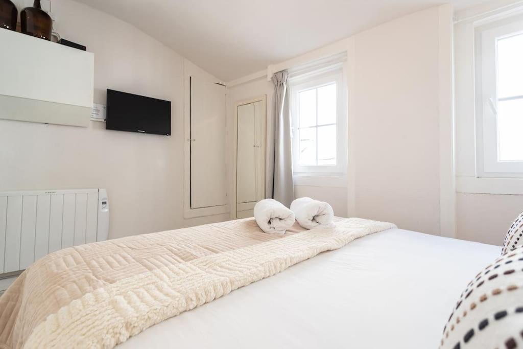 The White Suite Principe Real Lisbon Bagian luar foto