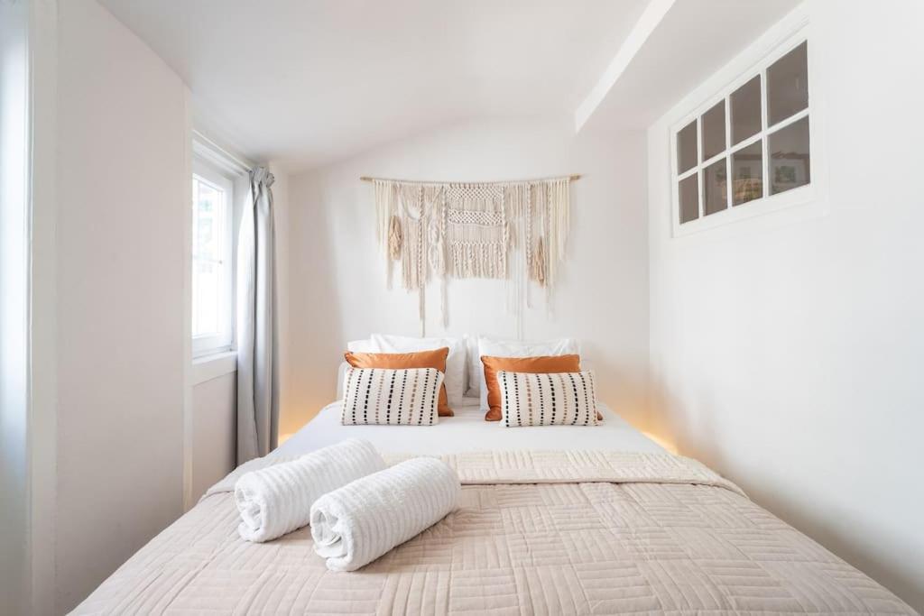 The White Suite Principe Real Lisbon Bagian luar foto