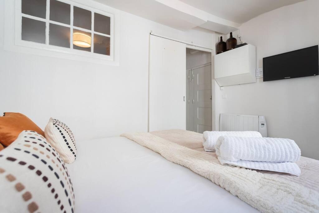 The White Suite Principe Real Lisbon Bagian luar foto